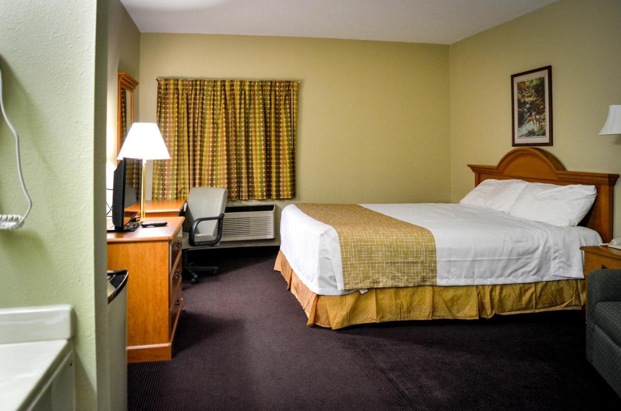 Travelodge By Wyndham St. Louis Hotel Berkeley